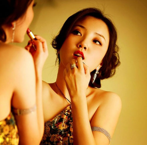 Tôi mất vợ vì lỡ... thách đồng nghiệp cưa đổ cô ta!