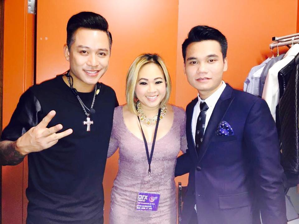 Tuấn Hưng và Khắc Việt diễn show cuối cùng trong chuyến lưu diễn tại Mỹ.