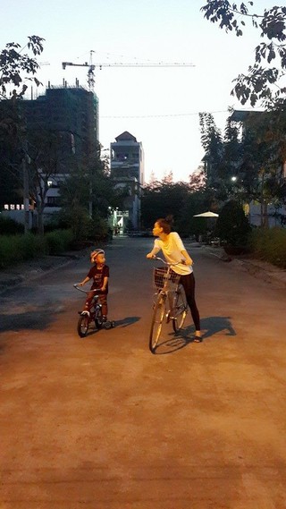 Hình ảnh này nhanh chóng gây chú ý khi được đăng tải trên trang cá nhân của Hà Hồ.