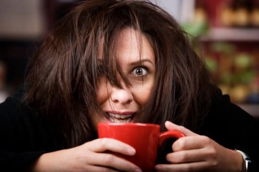 Cà phê nếu quá nhiều cà phê có thể khiến bạn đau đầu hơn. Nguyên nhân là do cà phê làm tăng tình trạng mất nước của Sh88bet đăng ký miễn phí. Đặc biệt là ở một số người nhạy cảm với caffeine, nó có thể gây ra chứng đau nửa đầu.