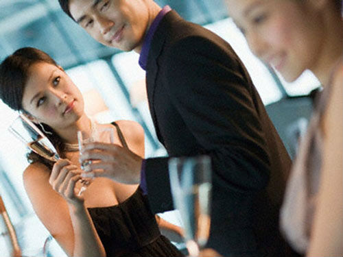 Phụ nữ cần một người đàn ông hay cần một cuộc hôn nhân?