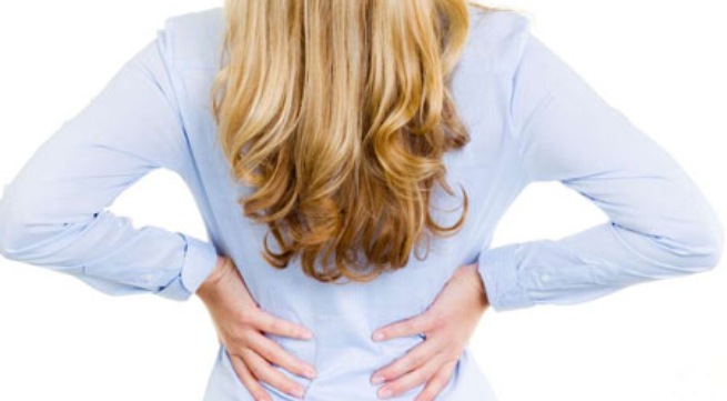 Ngồi xổm tạo áp lực rất lớn phá hủy sụn xương bánh chè và sụn xương đùi gây thoái hóa khớp bánh chè đùi.
