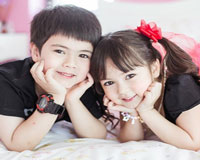 4 cặp anh trai - em gái đẹp như thiên thần khiến vạn người mê mẩn