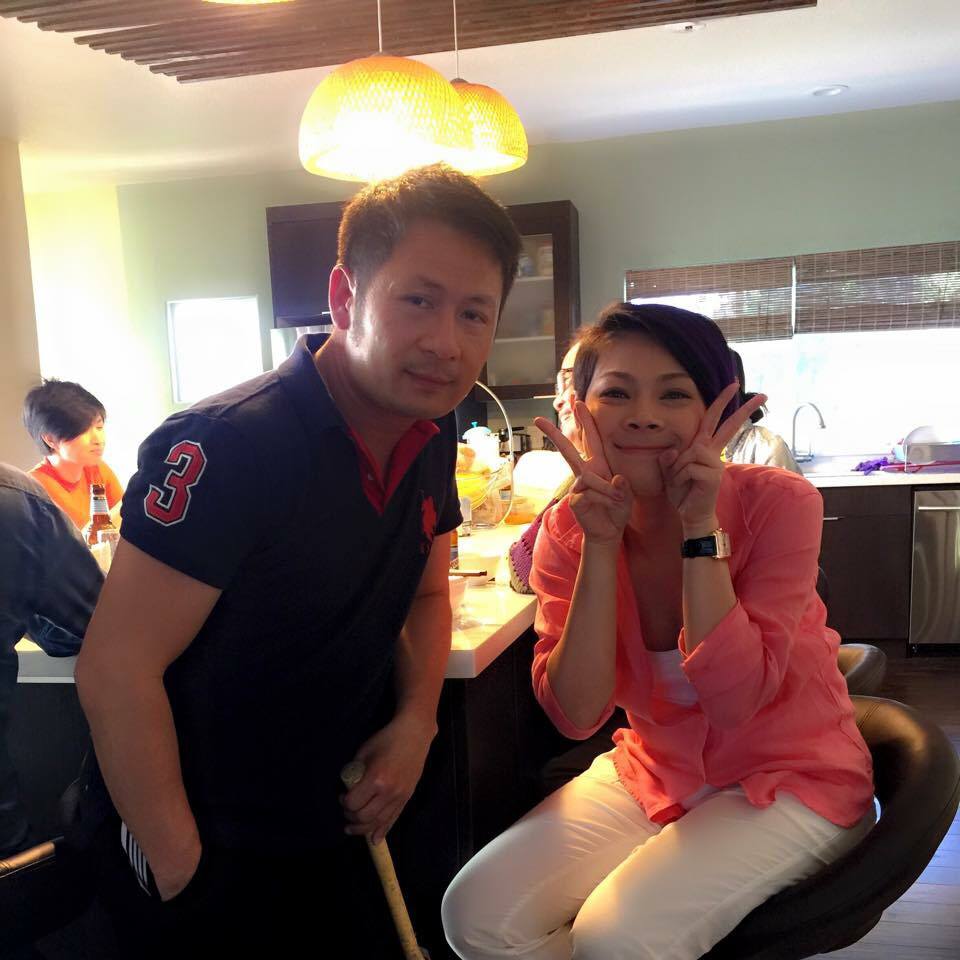 Bằng Kiều hẹn hò cùng Thanh Thảo. Hiện nữ ca sĩ hoạt động ở hải ngoại nhiều hơn ở Việt Nam nên khá thân thiết với Bằng Kiều.