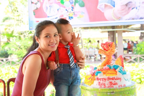 Việt Trinh từng thành công nhờ sở hữu nhan sắc mặn mà hiếm thấy nhưng lại gặp không ít trắc trở trong đời sống riêng.