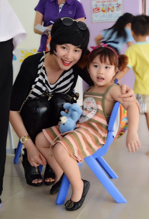 Thu Phượng đang yêu, con gái MC Thành Trung sắp có ba mới?