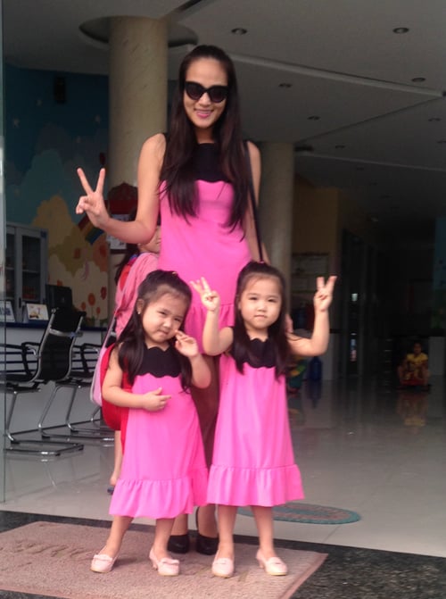 Sau cuộc thi Thần tượng âm nhạc Việt Nam 2008, Duyên Anh xuất hiện khá dày đặc trên báo chí với những bộ ảnh gợi cảm.