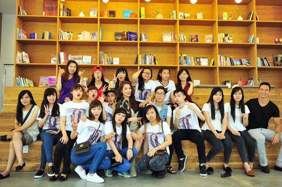 Trương Ngọc Ánh và người tình hội ngộ người hâm mộ phim Hương Ga