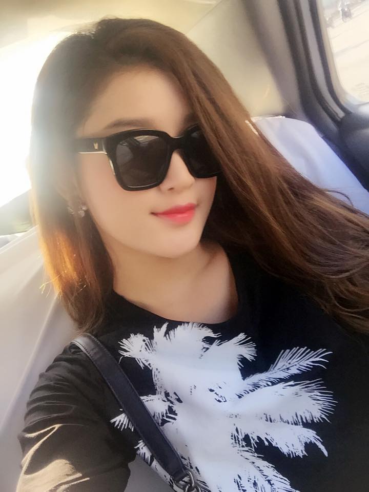 So với ngày mới giành danh hiệu Á hậu Việt Nam, phong cách thời trang của Huyền My ngày càng tiến bộ. Cô đẹp hơn, nữ tính hơn và cũng cá tính hơn rất nhiều.