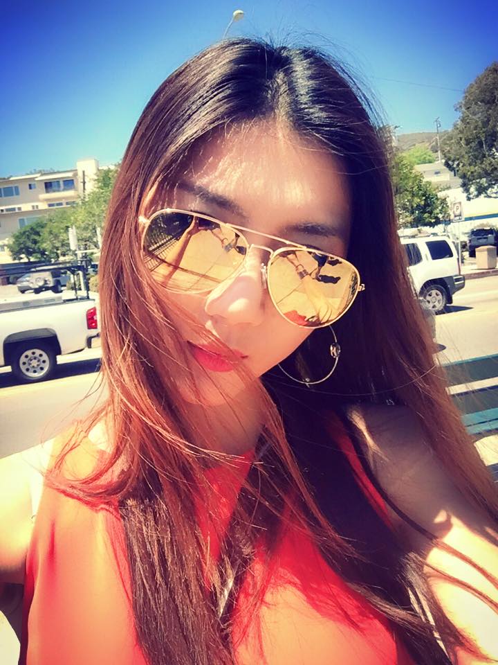 Ngọc Quyên sexy, gợi cảm trong hình ảnh mới. Kể từ khi 'yên bề gia thất', cô người mẫu này ít xuất hiện hơn trên các sàn catwalk.