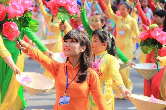 Khối Hội Liên hiệp phụ nữ.