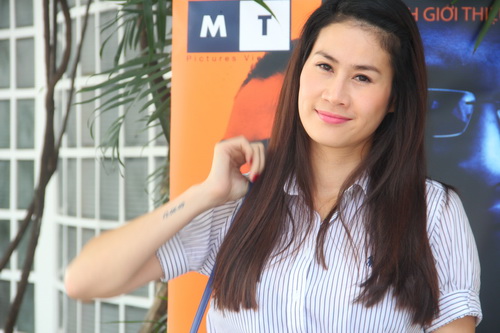 Thân Thúy Hà cho biết, con trai là chỗ dựa tinh thần vững chắc nhất trong Shbet16 chơi game trực tuyến đối với cô. Tuy nhiên, không vì thế mà bà mẹ đơn thân ra sức cưng chiều con trai.