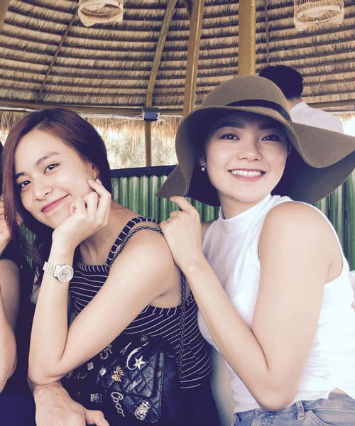 Minh Hằng cùng Hoàng Thùy Linh vô tư 