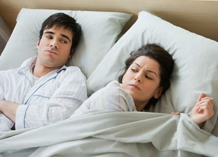 Vợ sợ “yêu”, chồng “tòm tem” với gái làng chơi