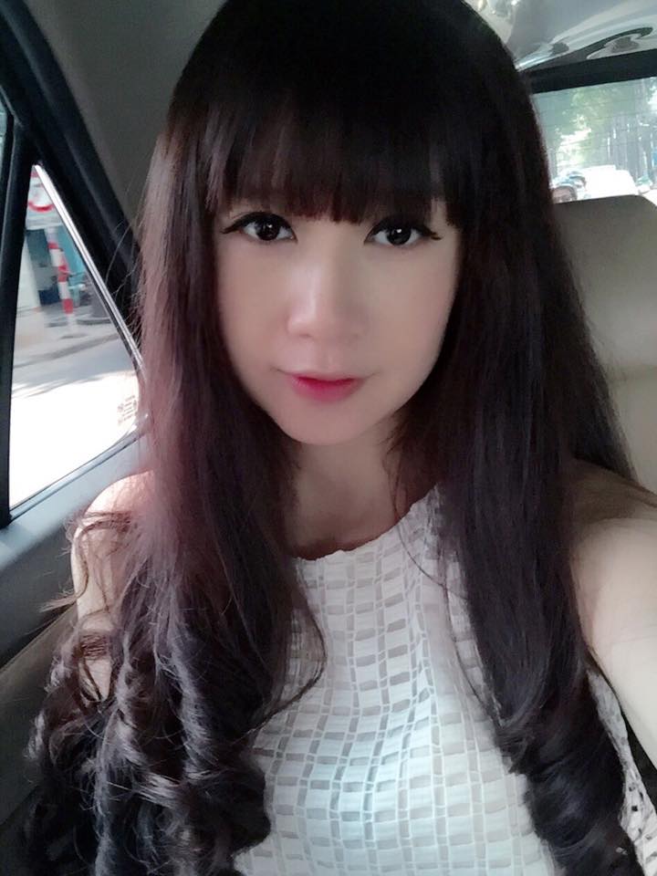 Dù đã là bà mẹ 3 con nhưng Minh Hà - bà xã Lý Hải vẫn rất xinh đẹp, trẻ trung.