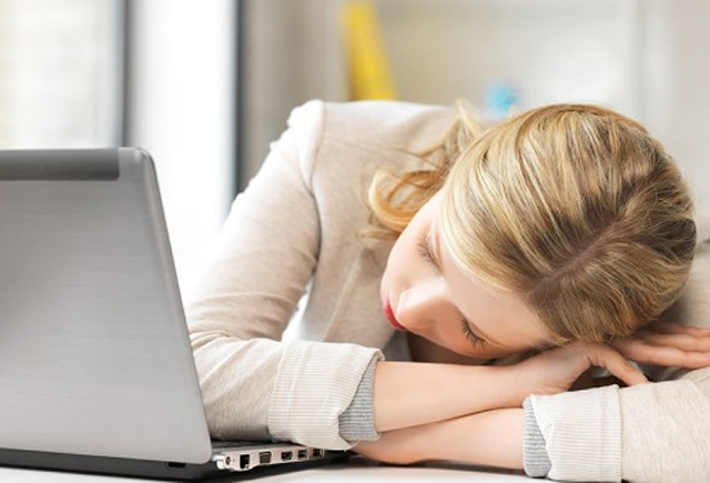 Nhiều mồ hôi là biểu hiện của bệnh tiểu đường hoặc thiếu crom. Các Shbet888.com tỷ lệ cược cao cho thấy nguyên tố crom có thể bình ổn lượng đường trong máu. Bởi vậy nhóm người này nên bổ sung crom.