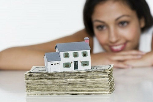 Phụ nữ đẹp nhất khi chồng lĩnh lương?