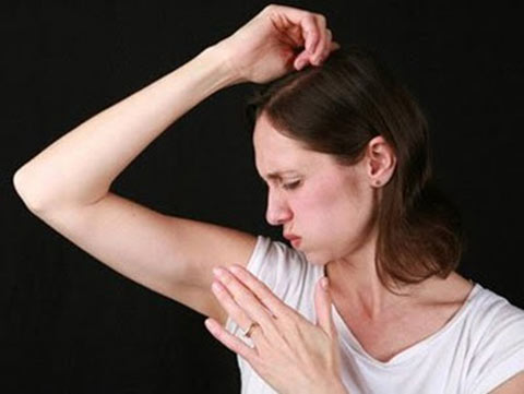 Khử sạch mùi hôi nách trong 1 tuần đơn giản nhất