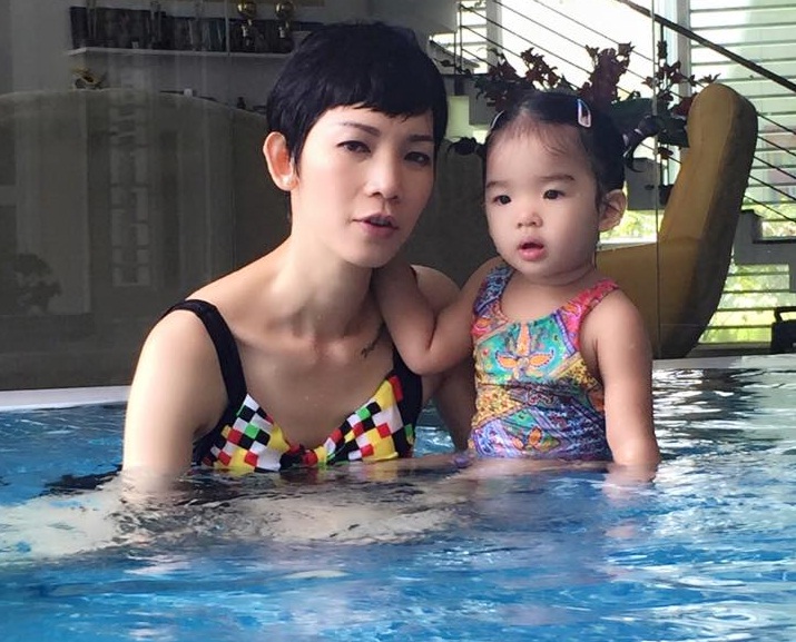 Siêu mẫu Xuân Lan và con gái