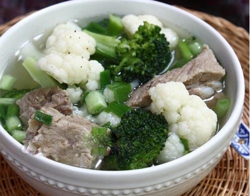 3 món canh súp lơ ngon mê ly cho ngày nắng