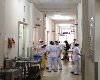 Thanh niên nghịch dại, tự hại... 