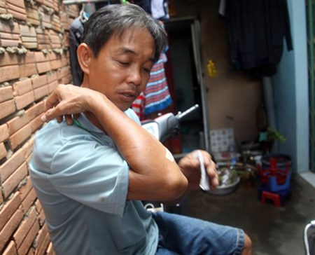 Vụ xe ben tông sập nhà dân: Nhân chứng kể lại giây phút hãi hùng