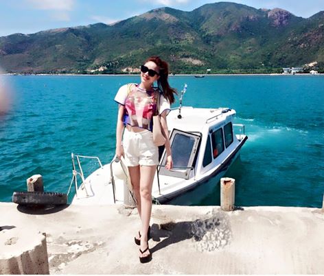 Bảo Thy khoe ảnh chuẩn bị đi lặn ở Nha Trang.