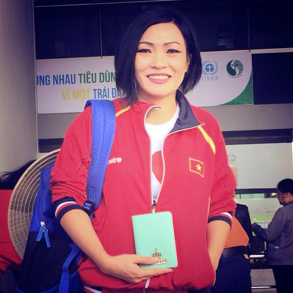 Phương Thanh cũng lên đường sang Singapore.