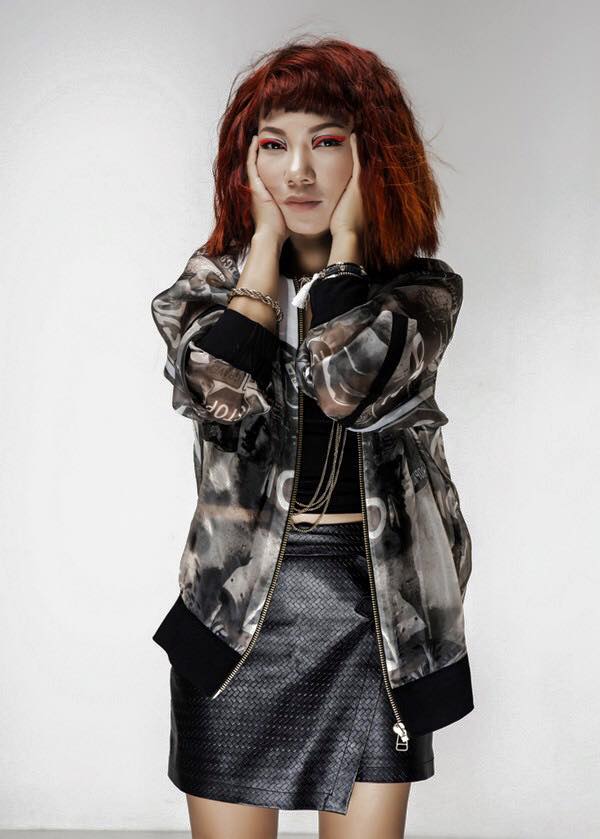 Thu Minh đăng ảnh diva Hà Trần: 'Welcome bạn Hà Trần đến với