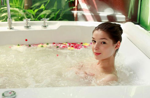 Tắm thế nào để vừa trẻ vừa khỏe mạnh?