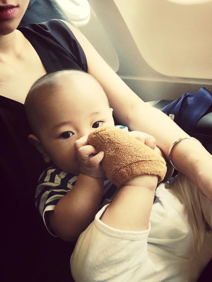 Đây là lần đầu tiên Trà My Idol lần đầu khoe ảnh cận mặt con trai.