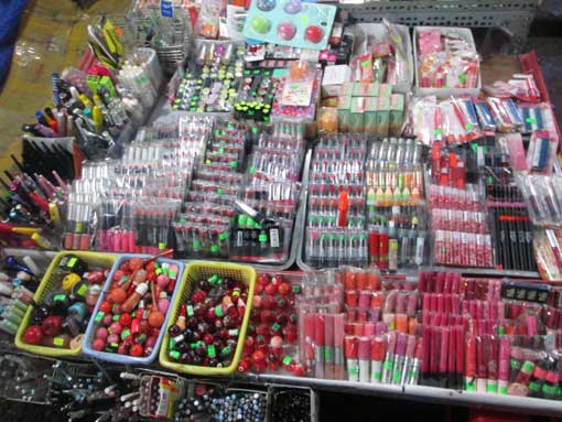 Mỹ phẩm chứa chất gây ung thư vẫn bán tràn lan trên thị trường