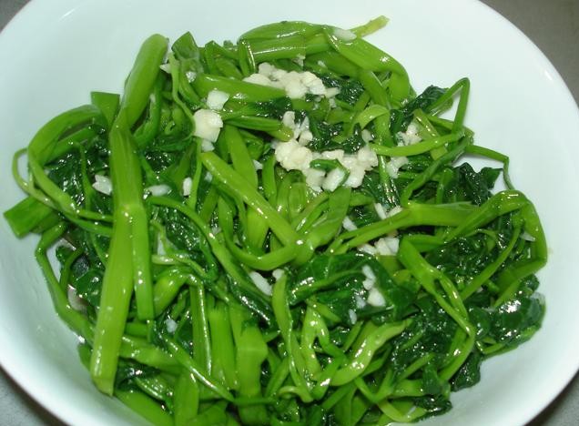 Ăn rau muống đều đặn, cả năm không phải gặp bác sỹ