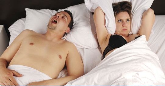 Những người ngáy, ngưng thở và khó thở khi ngủ thường có khả năng mắc bệnh tim cao hơn những người bình thường gấp 3 trong vòng 5 năm, đặc biệt là trường hợp ngưng thở khi ngủ.