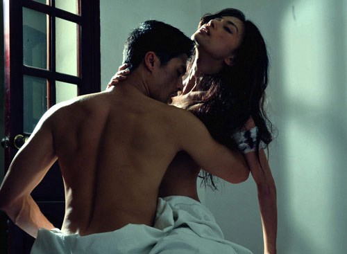 Ngô Thanh Vân: Đóng cảnh nóng không sung sướng như trên màn ảnh