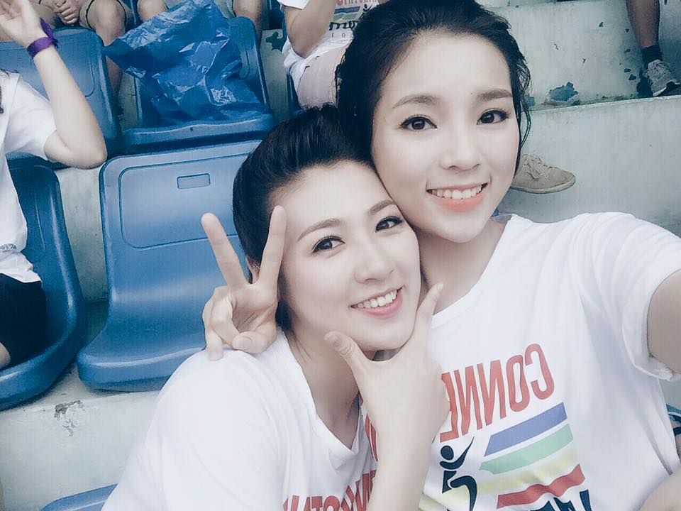 Dương Tú Anh và Kỳ Duyên tham dự một event tại Hà Nội.