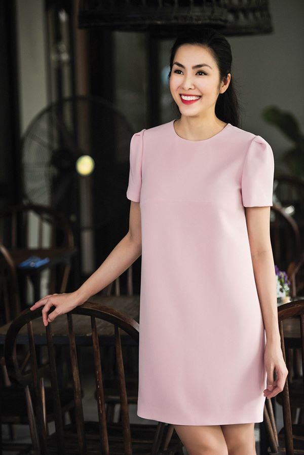 Tăng Thanh Hà càng ngày càng xinh tươi, rực rỡ sau khi sinh con