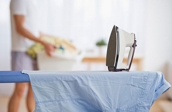 Mẹo hay giúp quần áo nhanh khô ngày mưa kéo dài