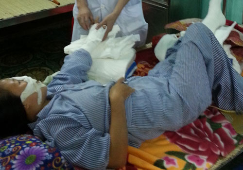 Nghi can cắt gân tay, gân chân vợ khai gì khi ra đầu thú?