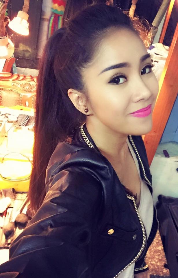 Lê Phương xinh đẹp hơn kể từ ngày ly hôn Quách Ngọc Ngoan.