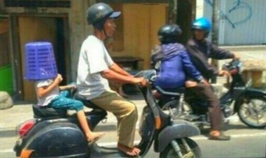 Mũ bảo hiểm siêu 'thoáng mát'.