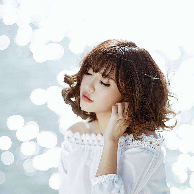 Bích Phương 'mơ màng' trong bộ ảnh mới.