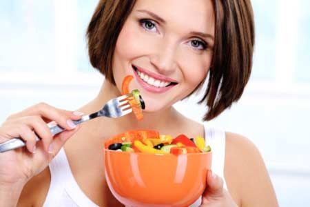Những thói quen xấu sau bữa tối bạn cần loại bỏ