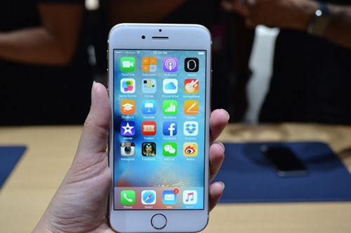 Màn hình trên iPhone mới có độ phân giải 1334 x 750 pixel.