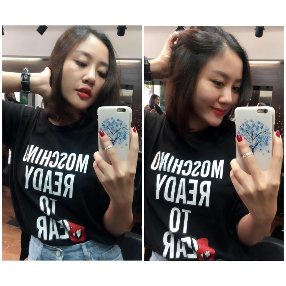 Văn Mai Hương 'chịu khó' khoe ảnh 'tự sướng' sau khi được song ca cùng thần tượng.