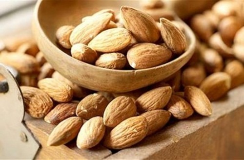Chăm sóc da toàn diện với bột hạnh nhân