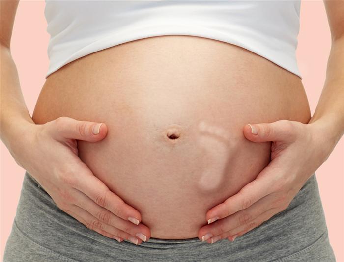 9 điều mẹ cần biết khi bé