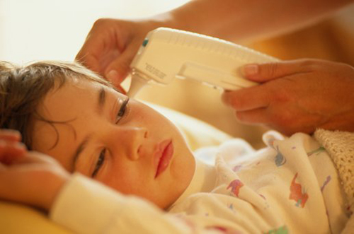 Dấu hiệu bệnh sốt xuất huyết ai cũng cần biết