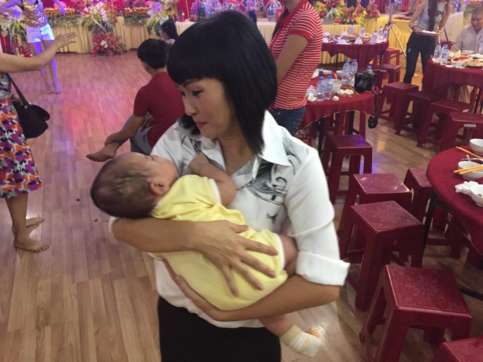 Con trai Khánh Thi - Phan Hiển bị Phương Thanh
