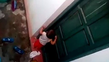 Tổng hợp tin ngày 5/10: Cô giáo mầm non nhốt trẻ, để trẻ ăn rác